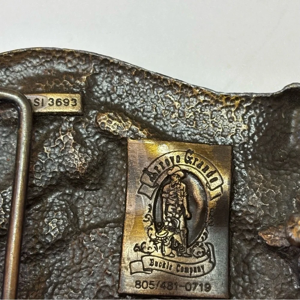 Vintage Arroyo Grande Hawaii Surf Scene Textured 3D Brass & Enamel Belt Buckle